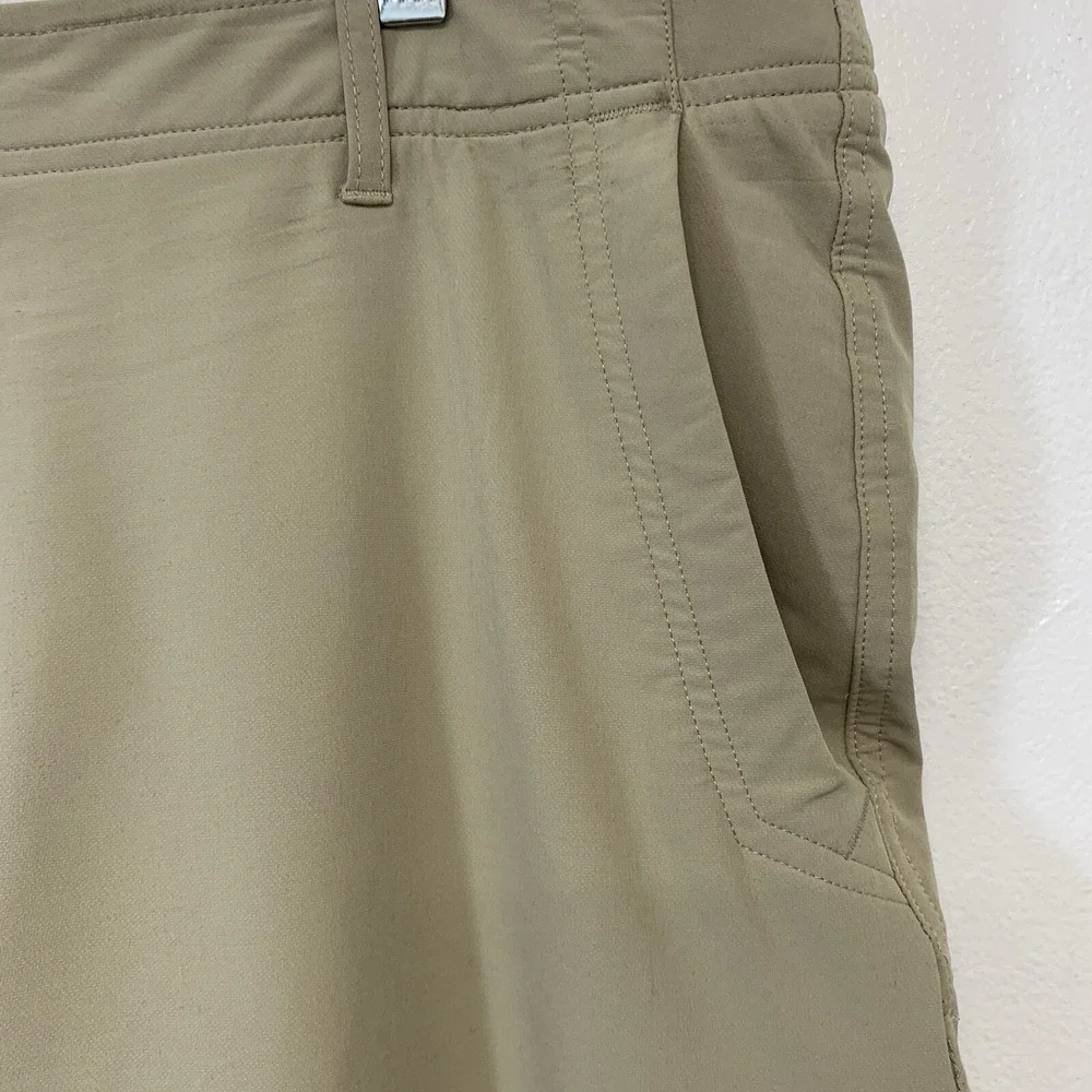 Hi Tec Hiking Pants Men 38x30 Utility Pockets Neutral Casual‎ Workwear Travel